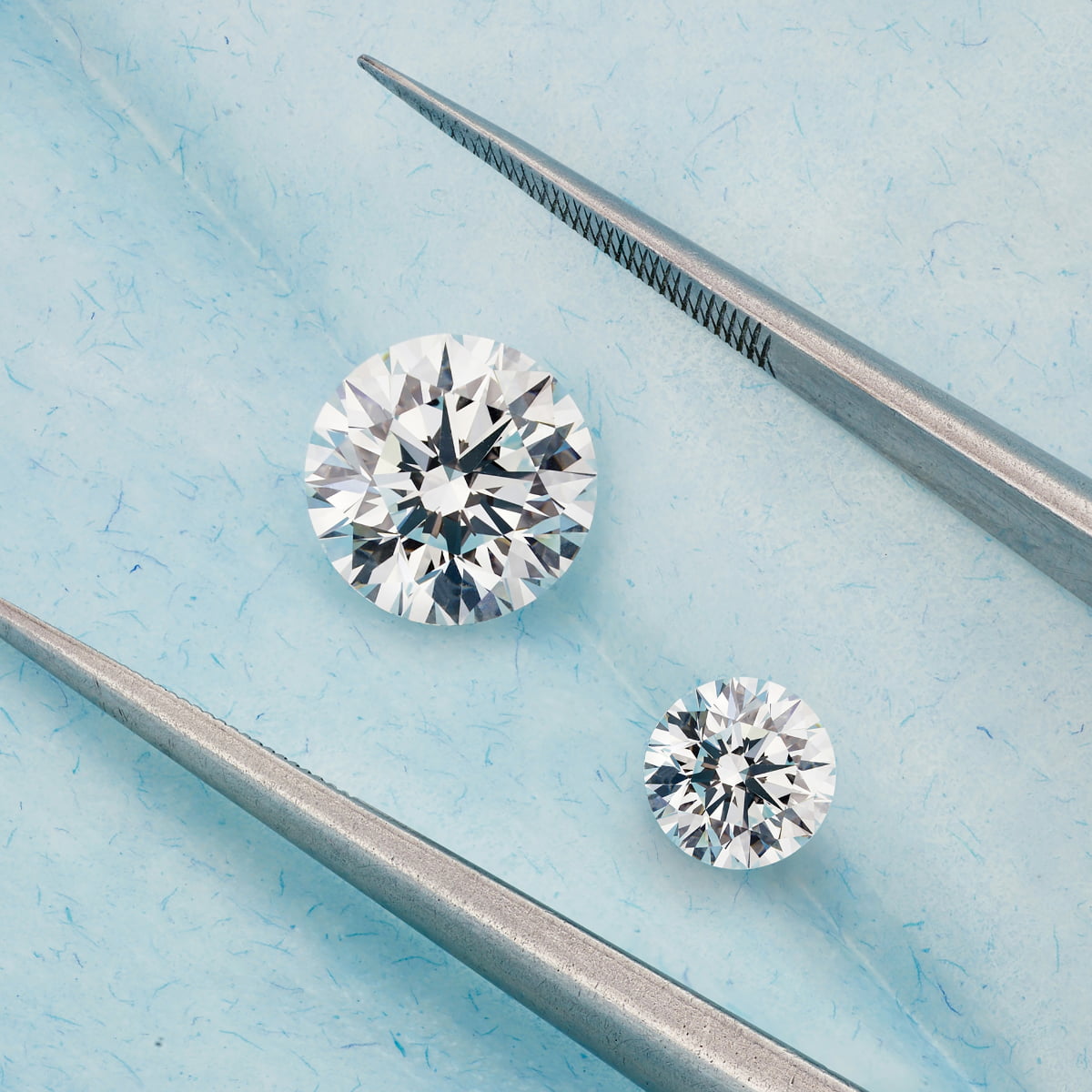 Industry Update! De Beers will no longer use Lab Grown Diamonds and Recommits to Natural Stones