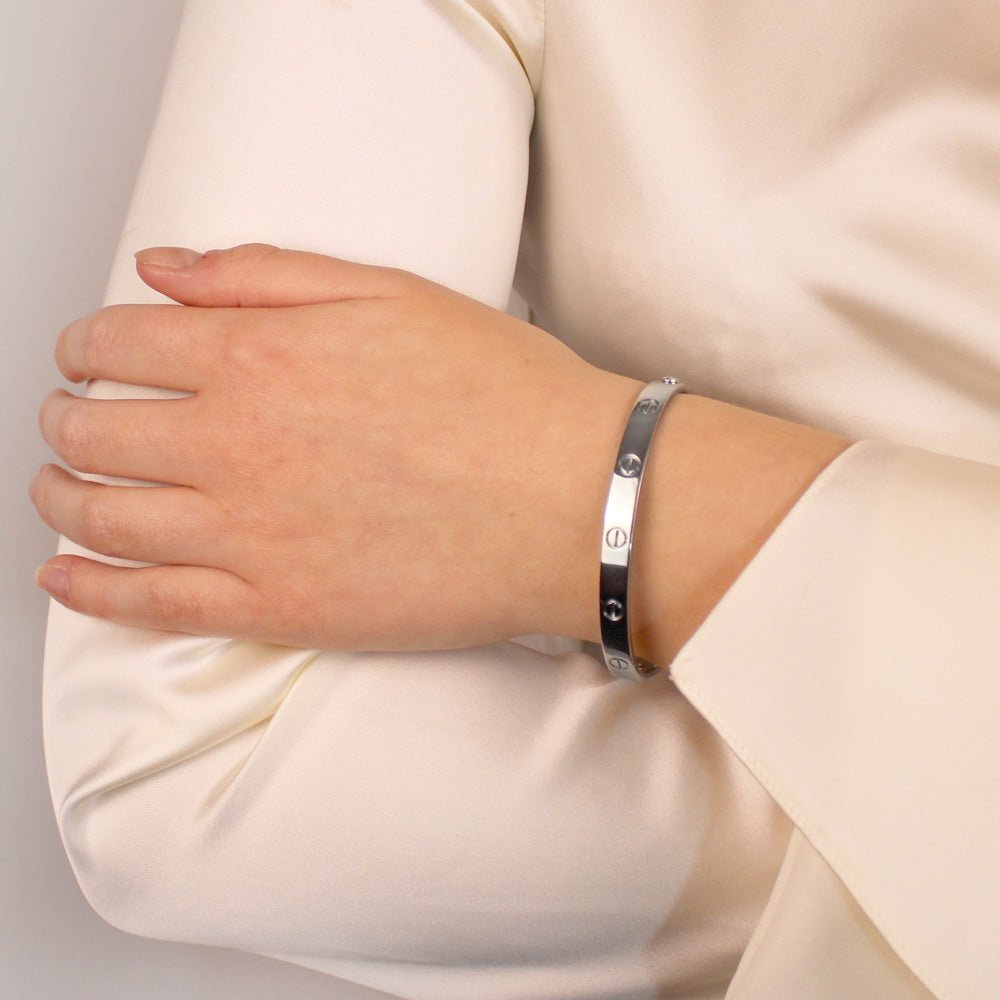 Cartier Platinum Classic Love Bracelet - Size 18