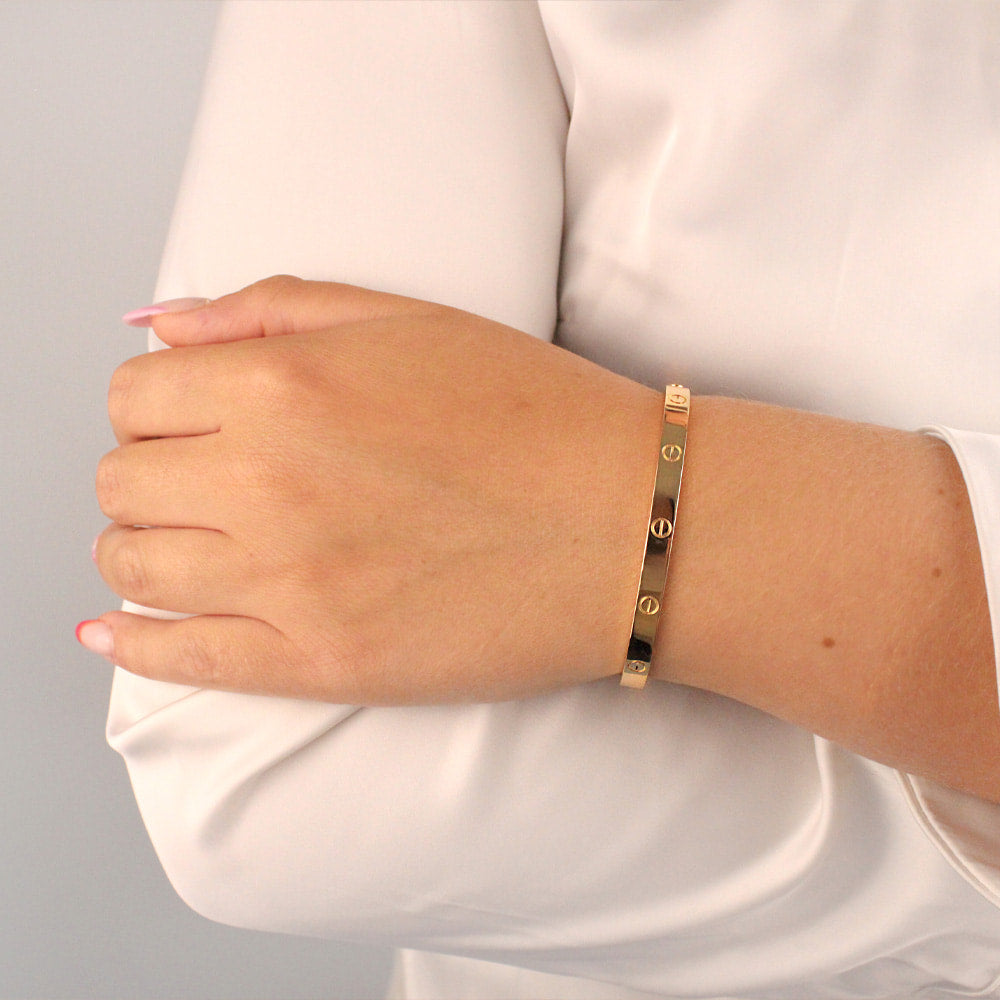 Cartier Yellow Gold Medium Love Bracelet - Size 17