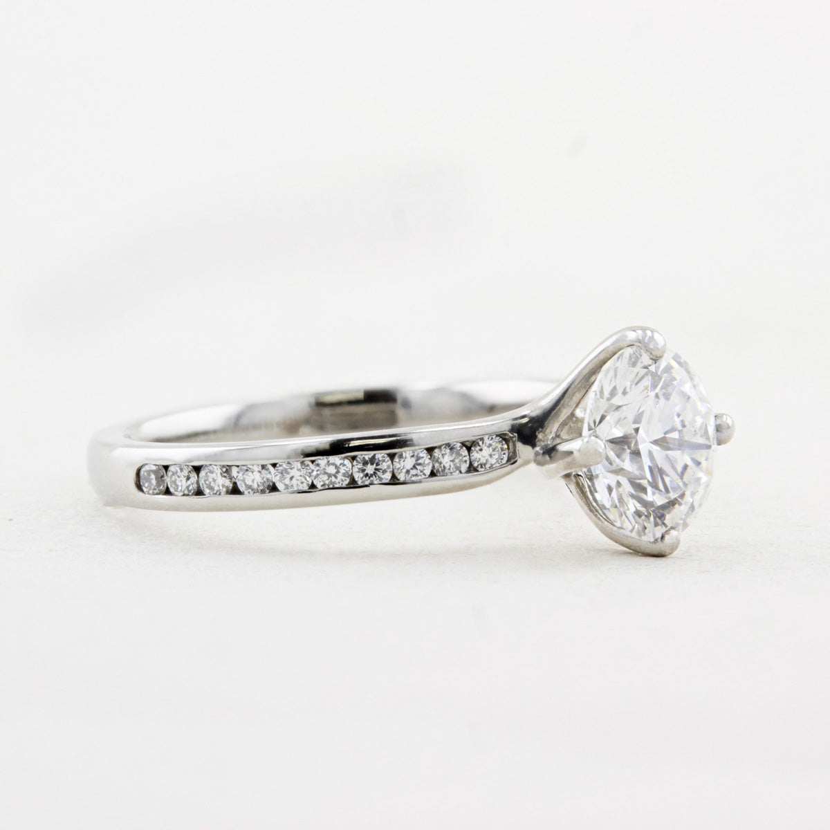 1.02ct Round Brilliant Cut Diamond Solitaire Ring