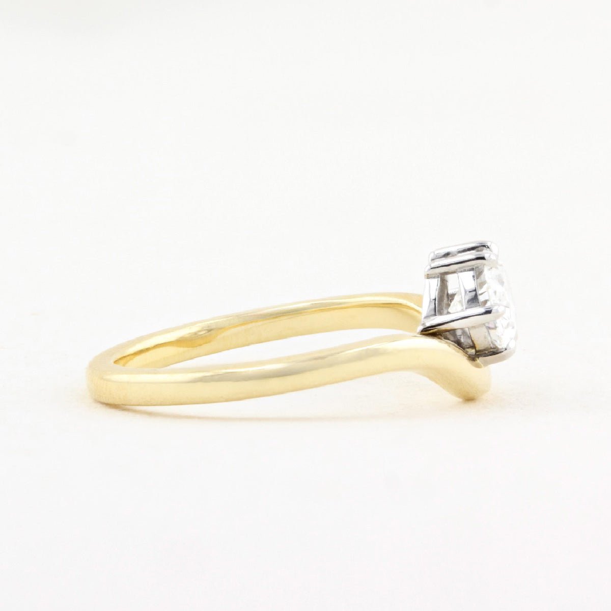 0.70ct Oval Diamond Ring