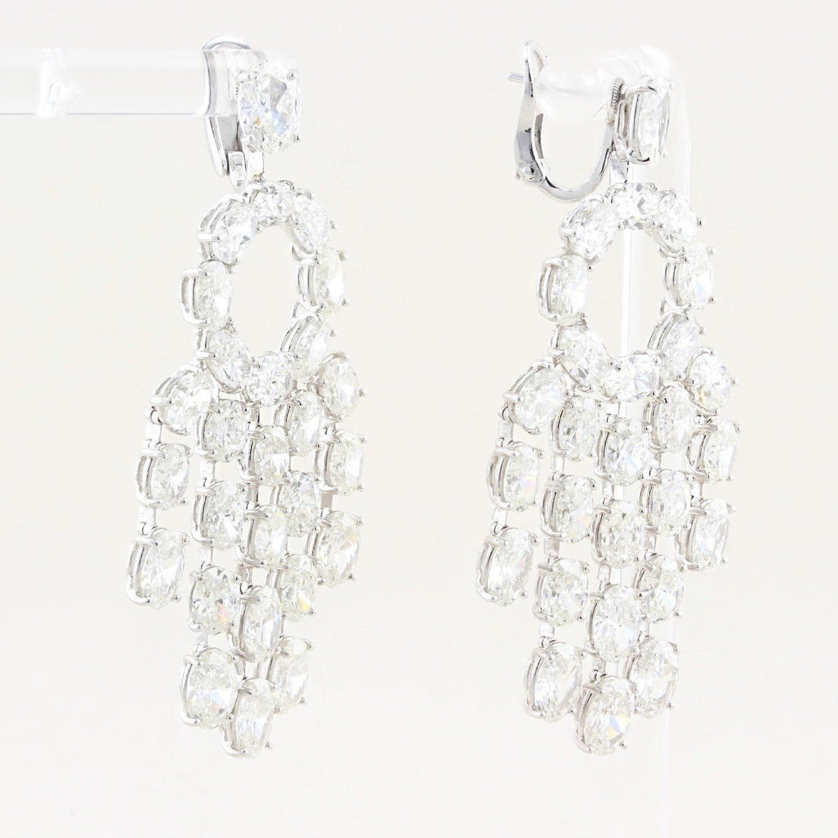William Goldberg 32ct Oval Diamond Drop Earrings