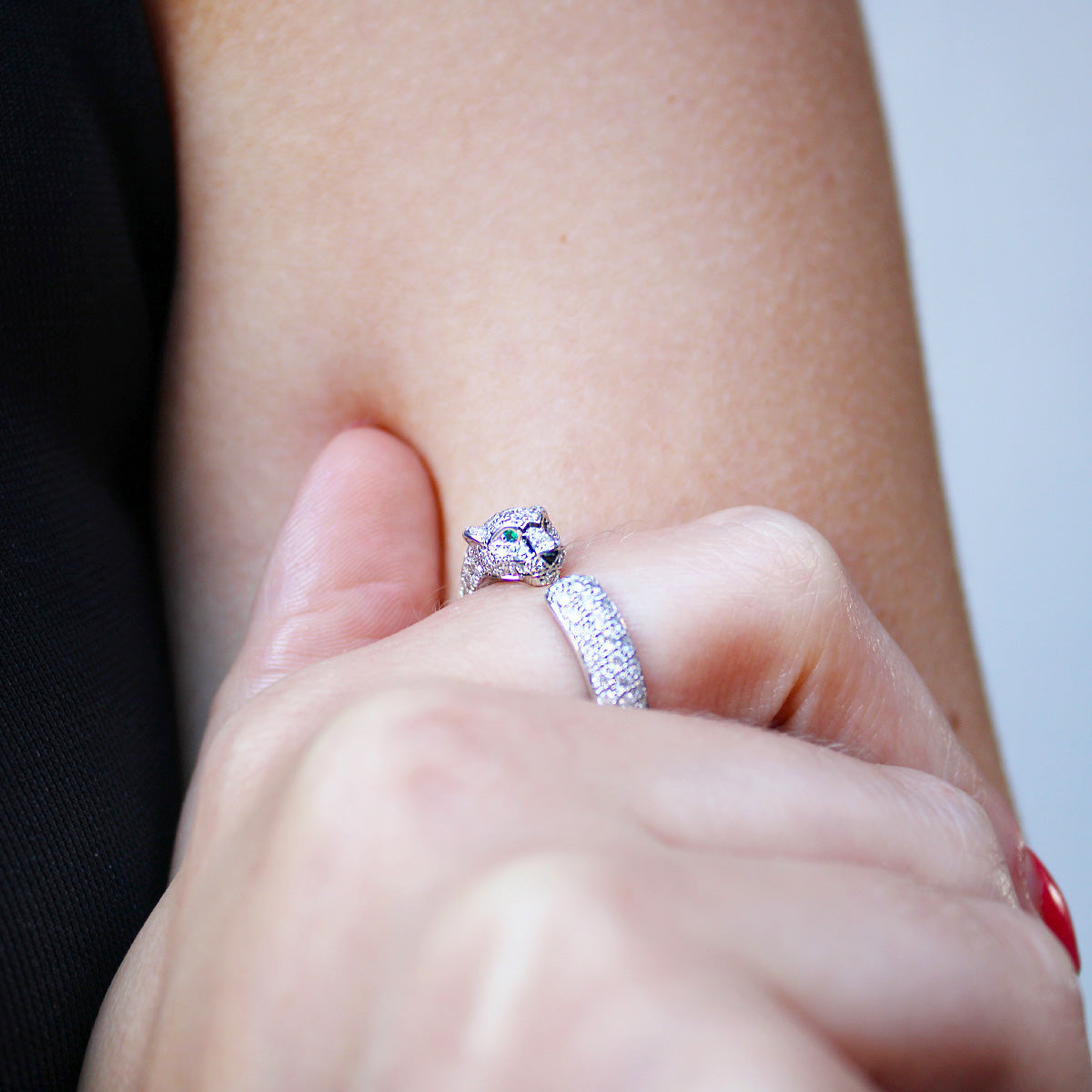 Cartier Diamond Panthère de Cartier Ring