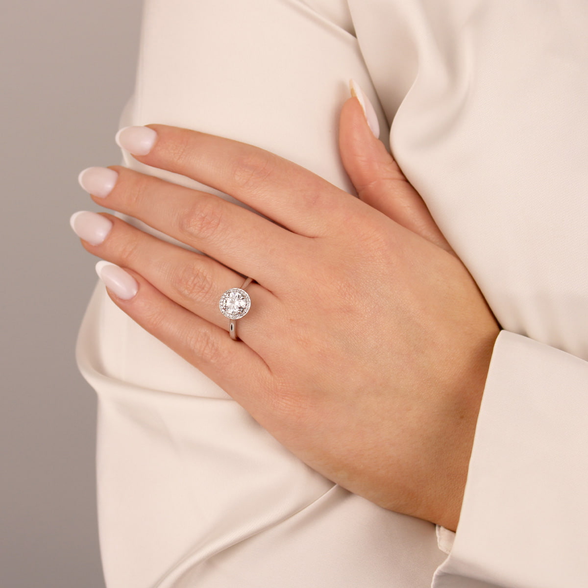 Mappin & Webb 1.01ct Diamond Halo Engagement Ring