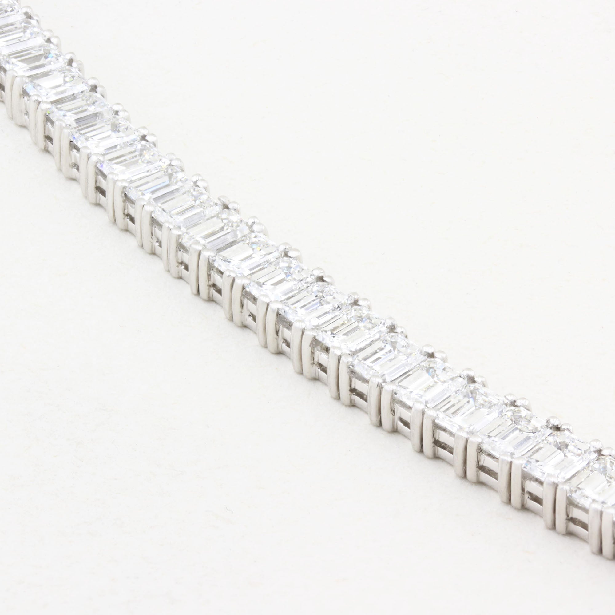 18.05ct Emerald Cut Diamond Tennis Bracelet