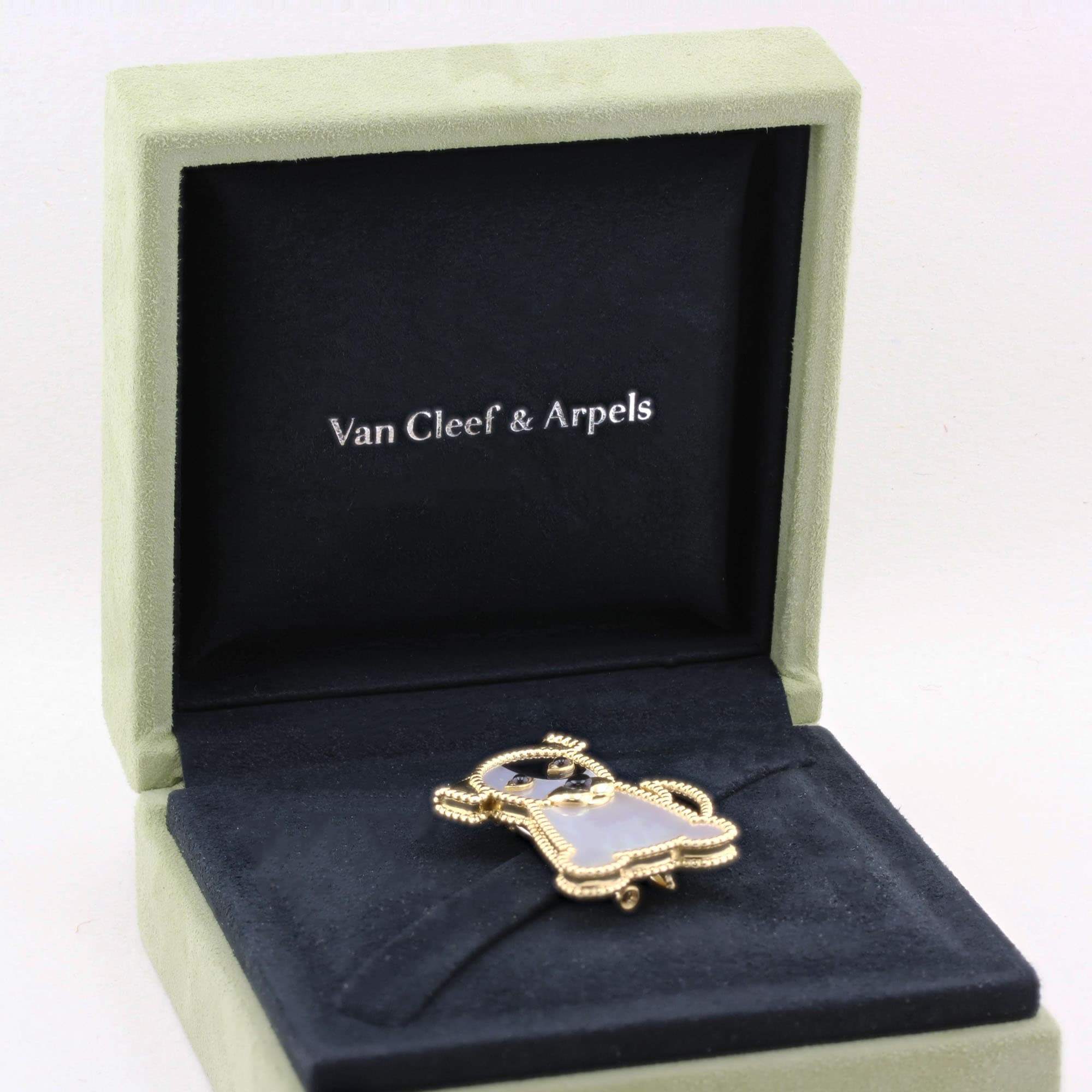 Van Cleef & Arpels Lucky Animals Dog Clip