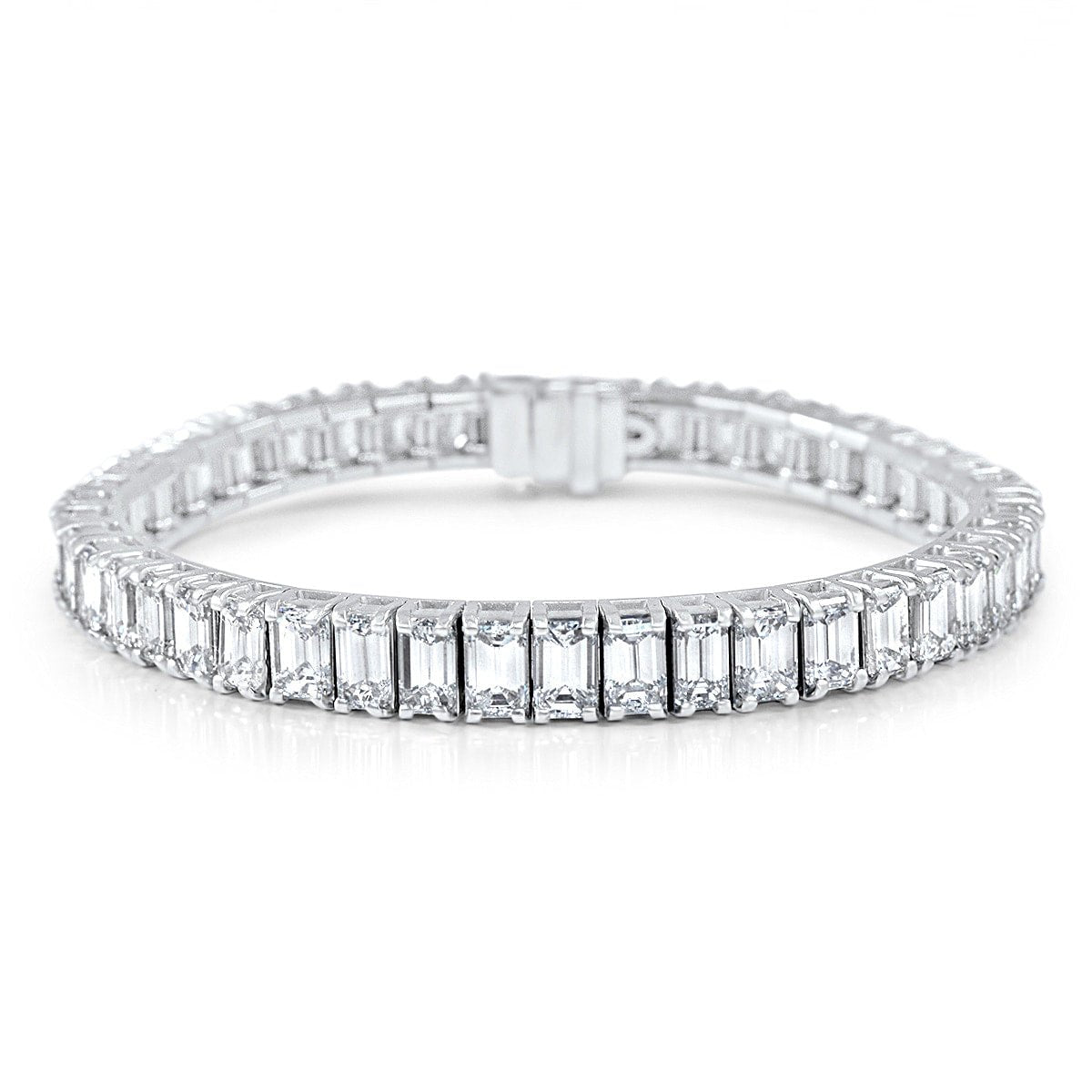 Lumine Emerald Cut Diamond Bracelet