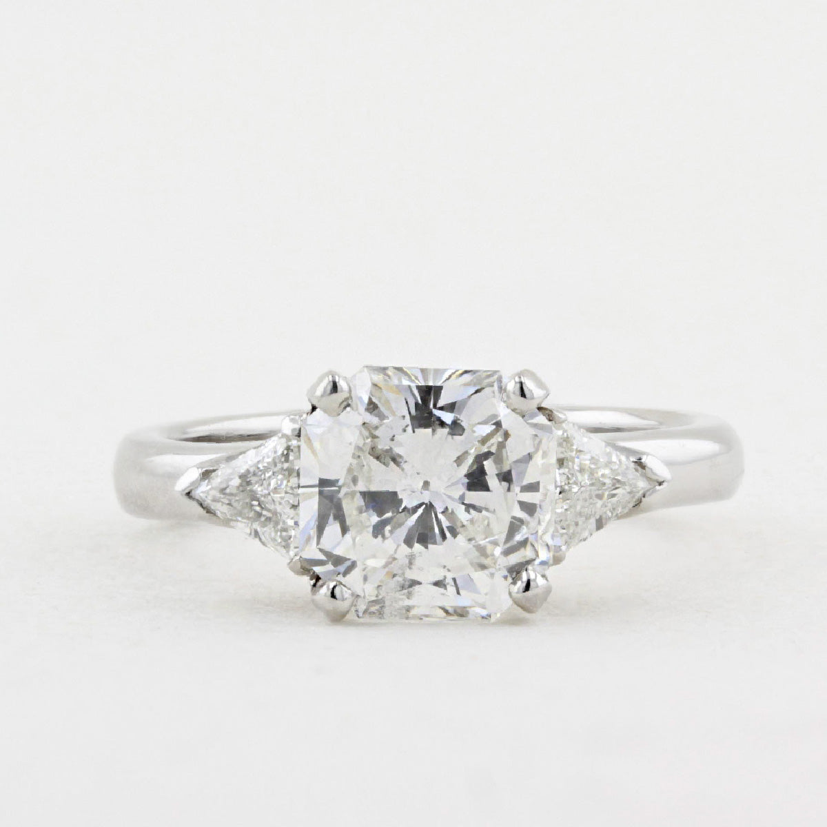 2.02ct Radiant Cut Diamond Engagement Ring