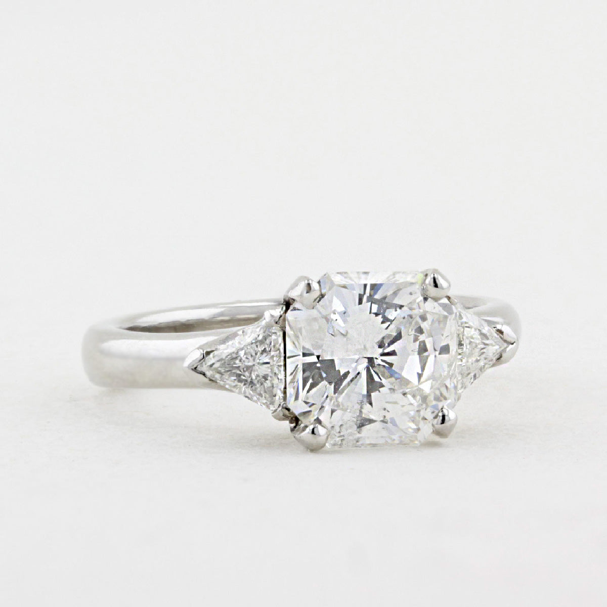 2.02ct Radiant Cut Diamond Engagement Ring