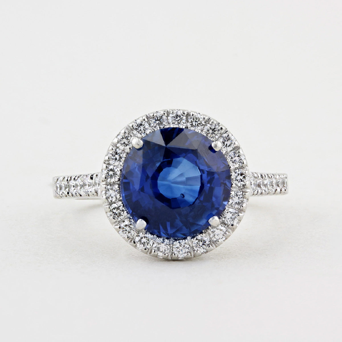4.08ct Sapphire & Diamond Cluster Ring