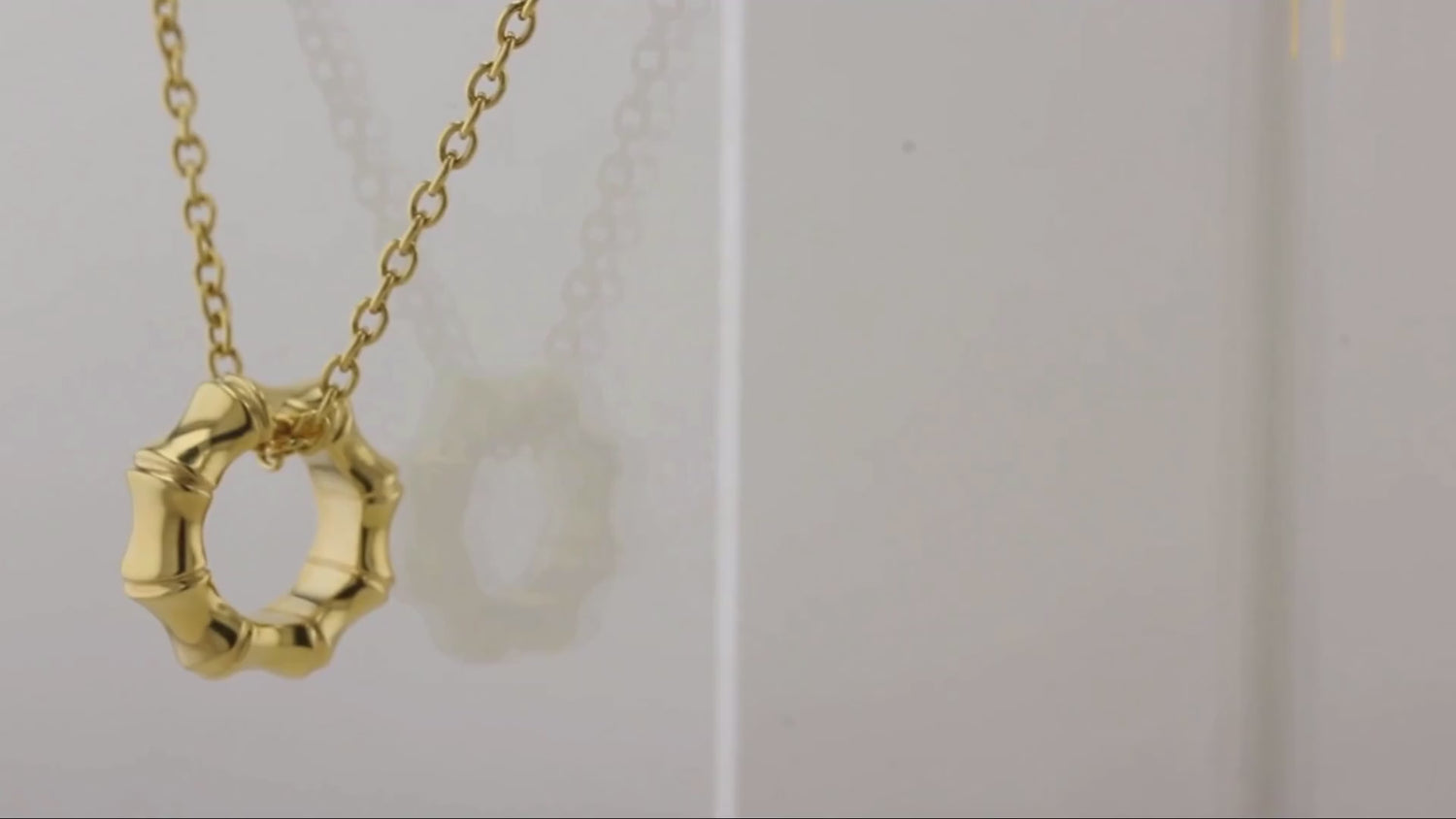 Gucci 18ct Yellow Gold Bamboo Pendant