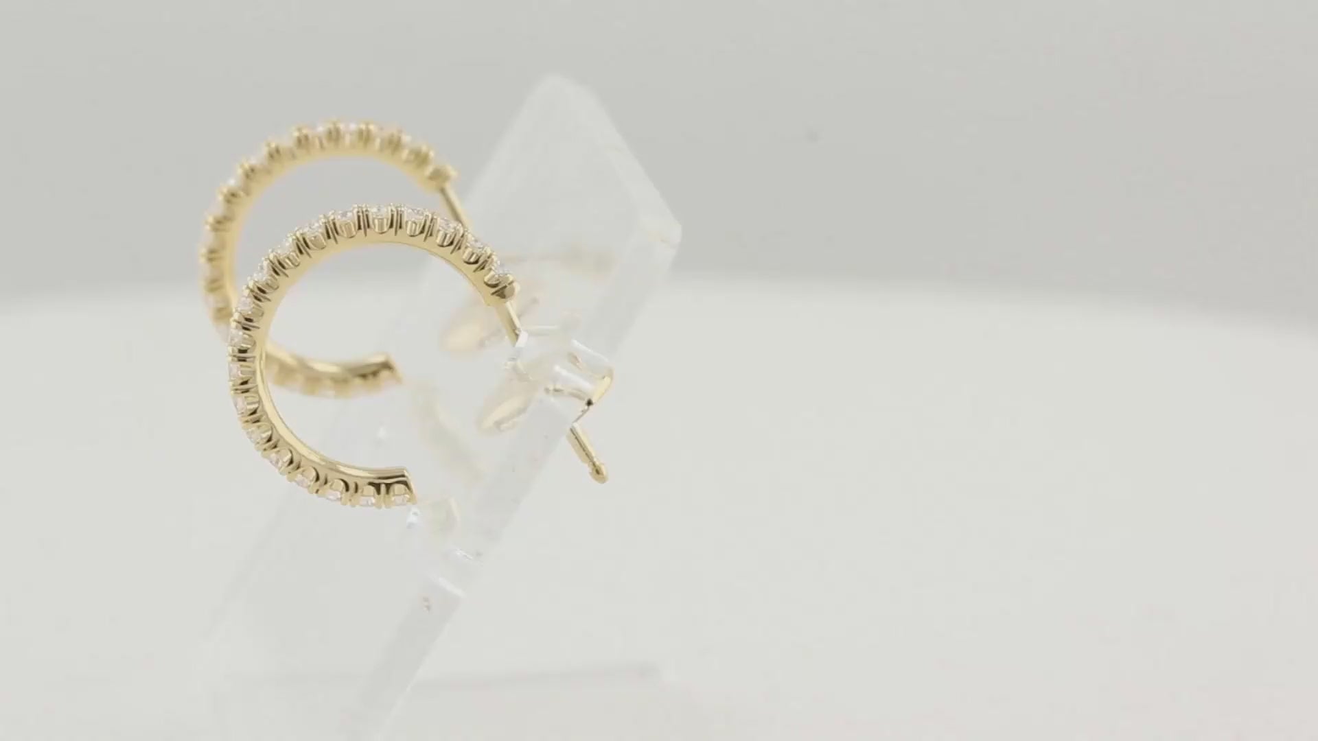 Etincelle de Cartier Diamond Hoop Earrings