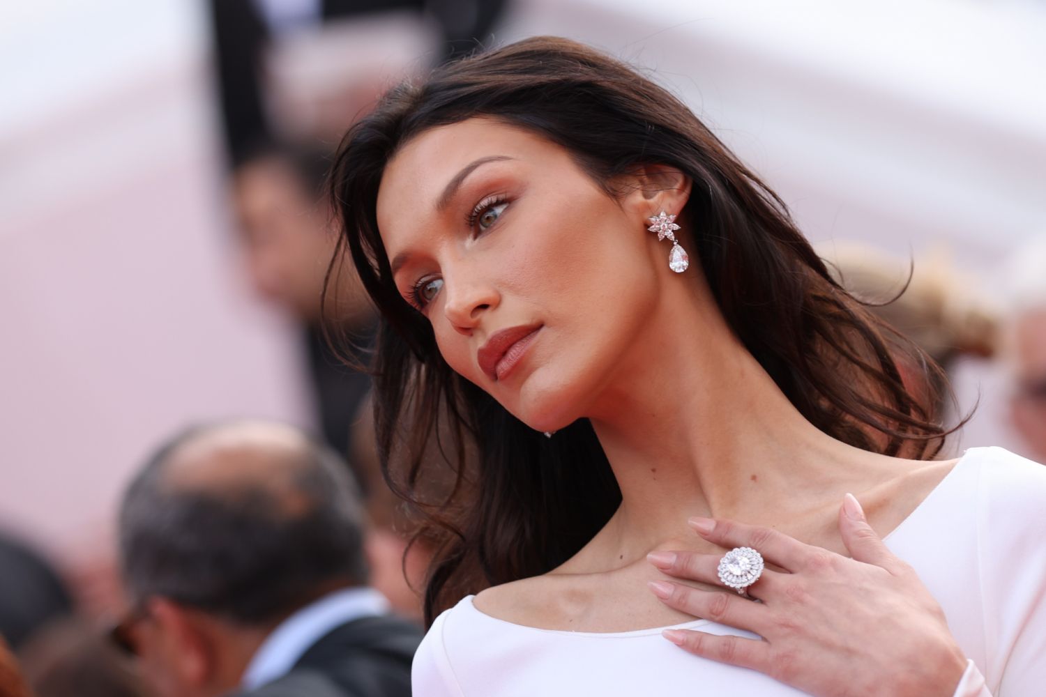 Bella Hadid's Iconic Jewellery Style