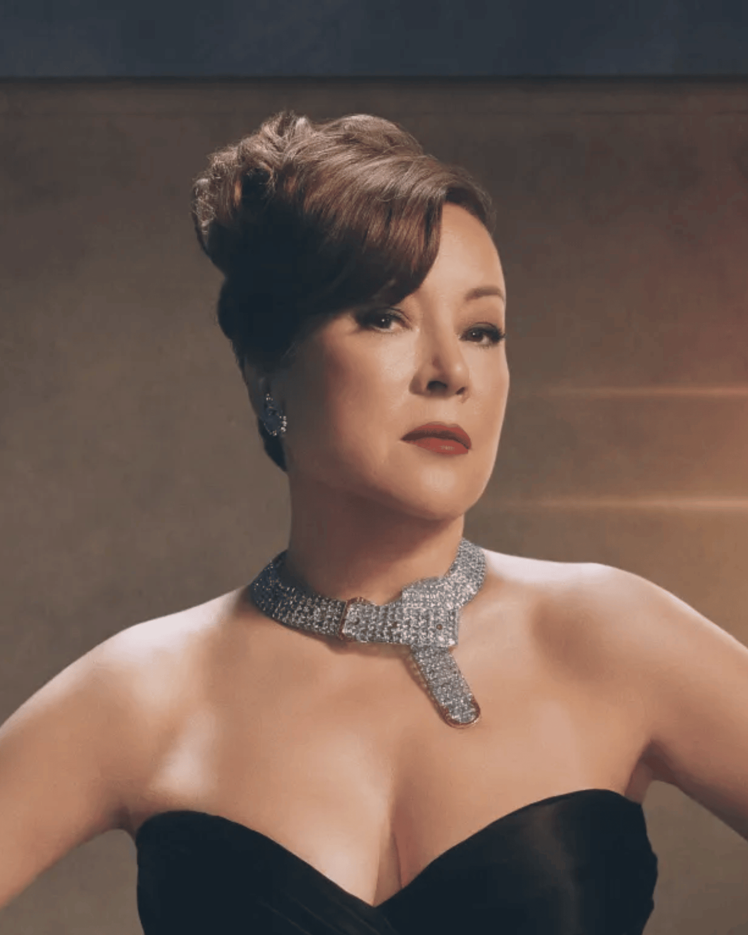 The woman who collects stories through jewels : Jennifer Tilly