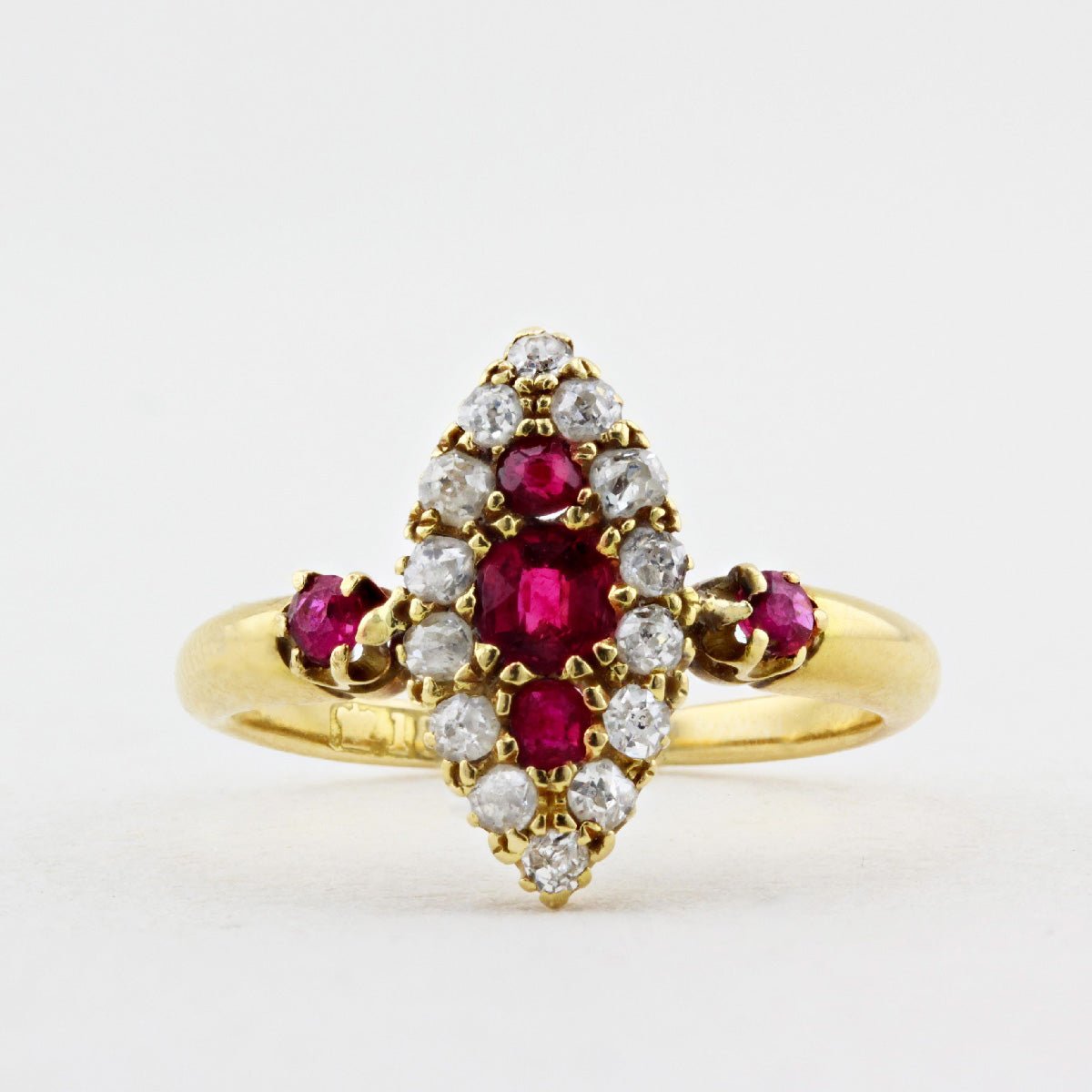 What To Do With Inherited Jewellery