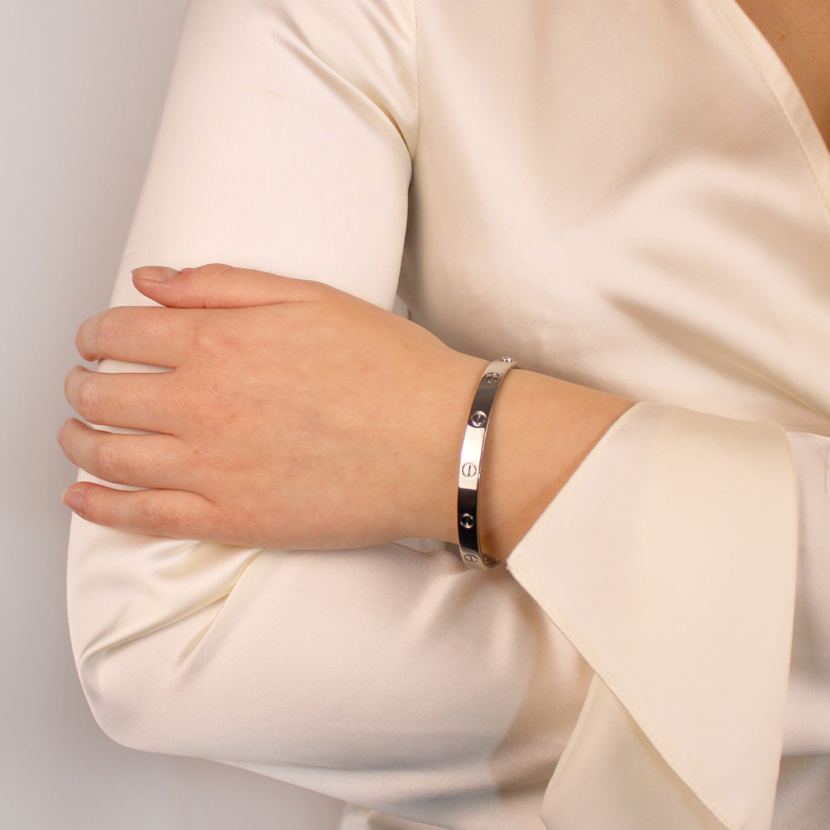 Cartier White Gold Classic Love Bracelet - Size 17