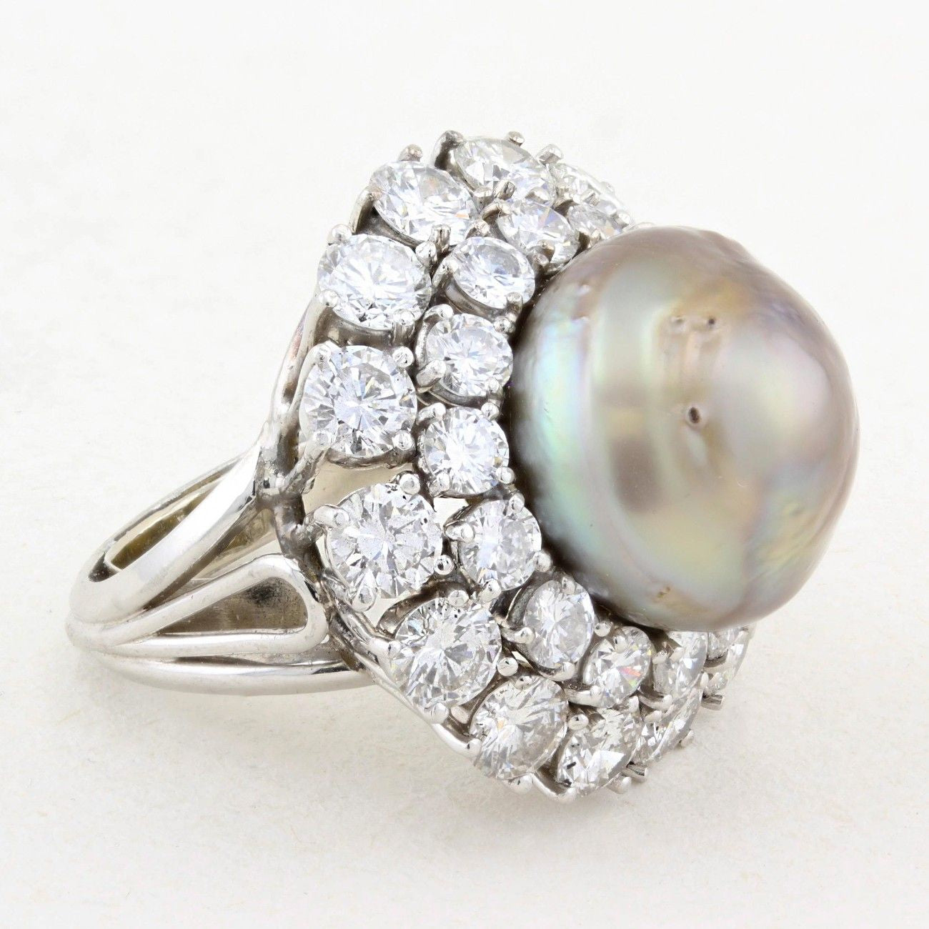 21.49ct Natural Saltwater Pearl and Diamond Dress Ring