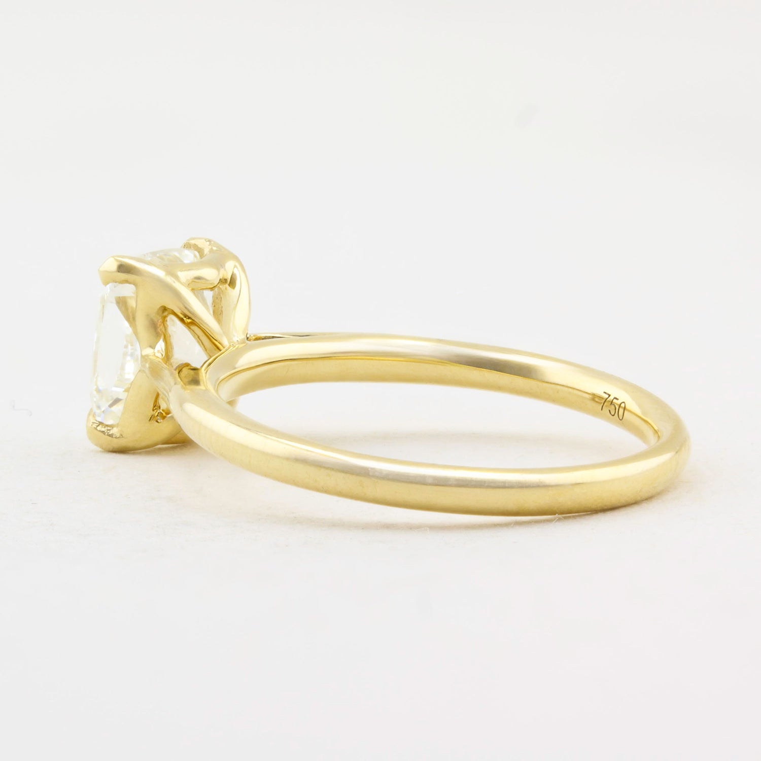 1.80ct Cushion Cut Diamond Ring