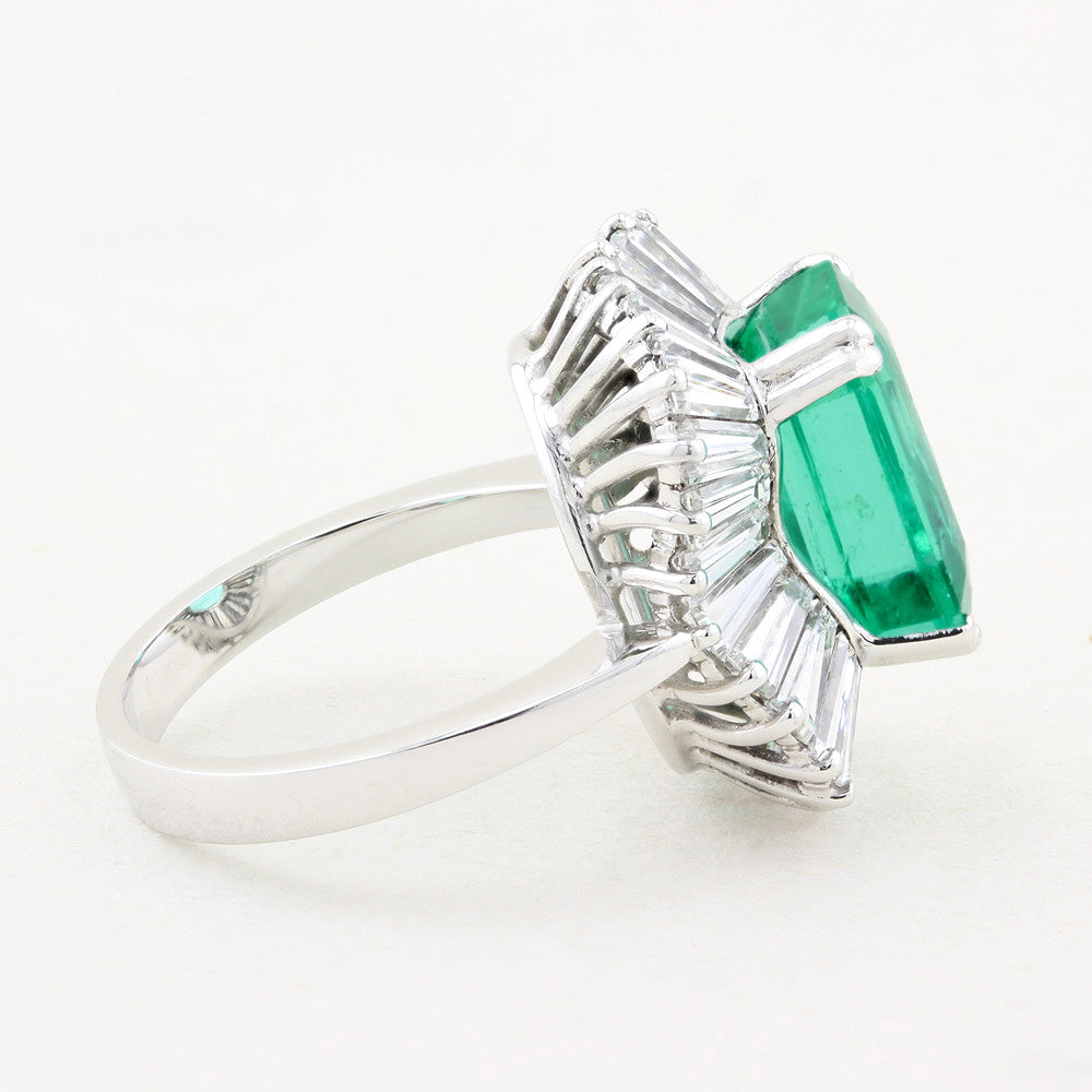 Vintage Emerald and Diamond Ballerina Ring
