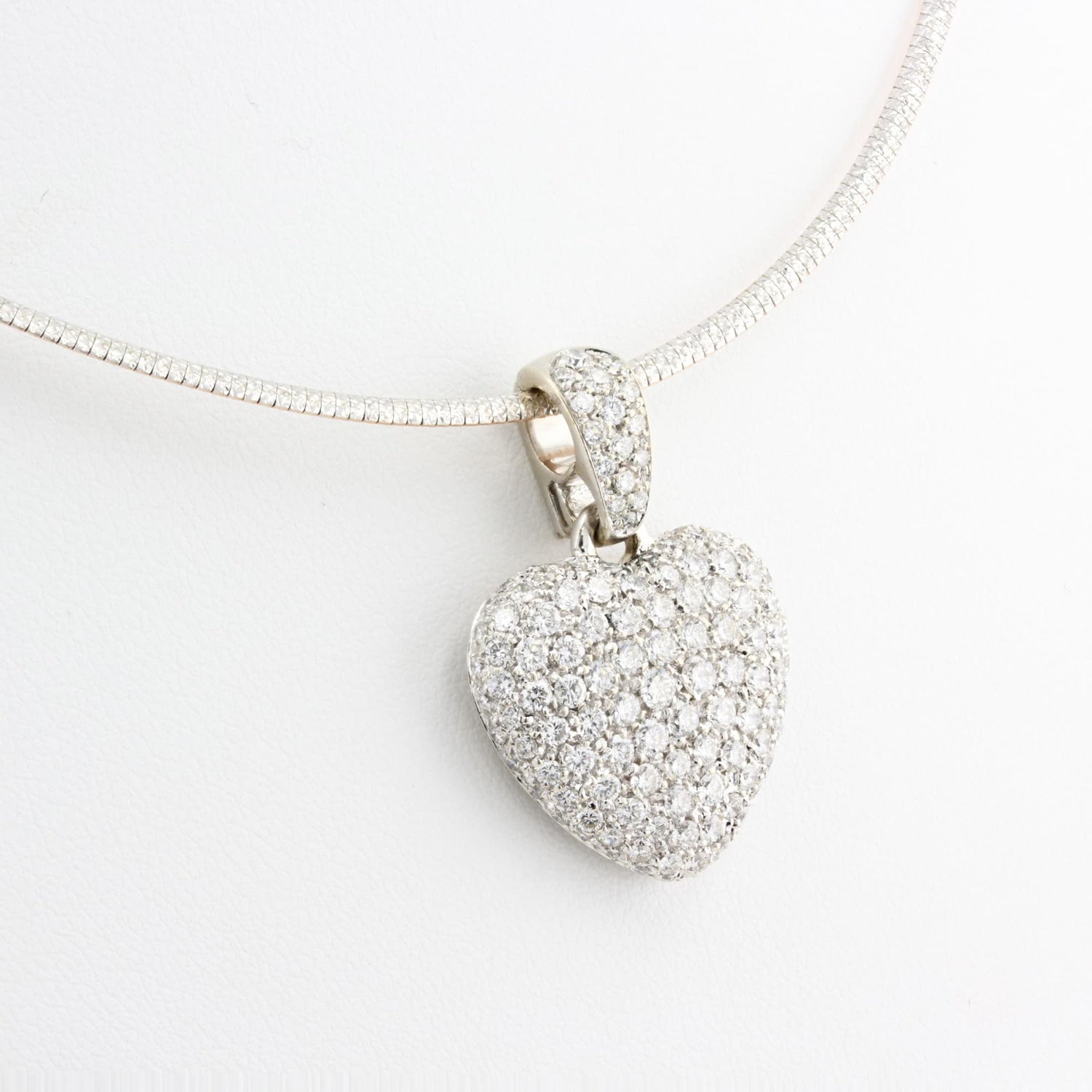 Wempe 2.10ct Diamond Heart Pendant