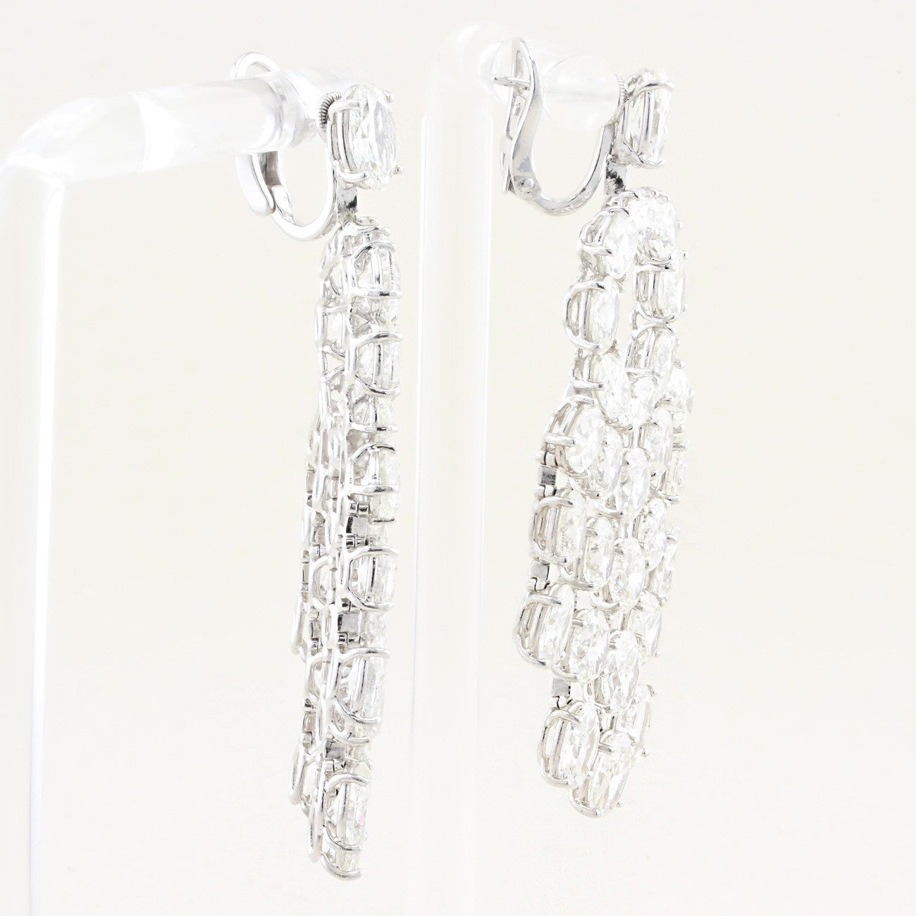 William Goldberg 32ct Oval Diamond Drop Earrings