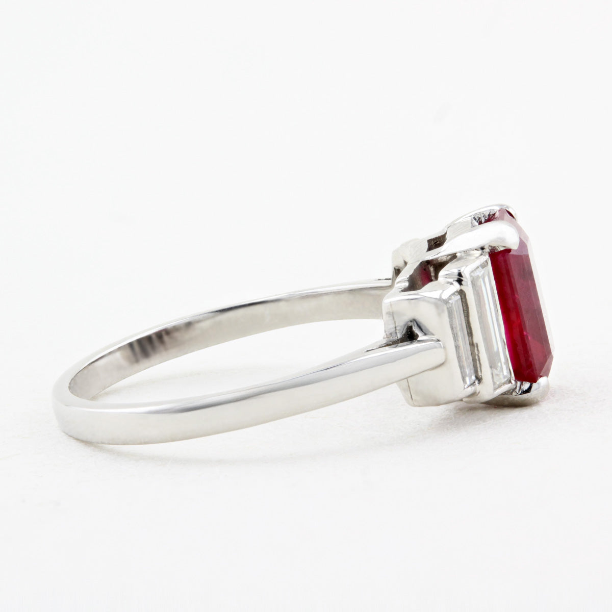 Art-Deco Burma Ruby &amp; Diamond Ring