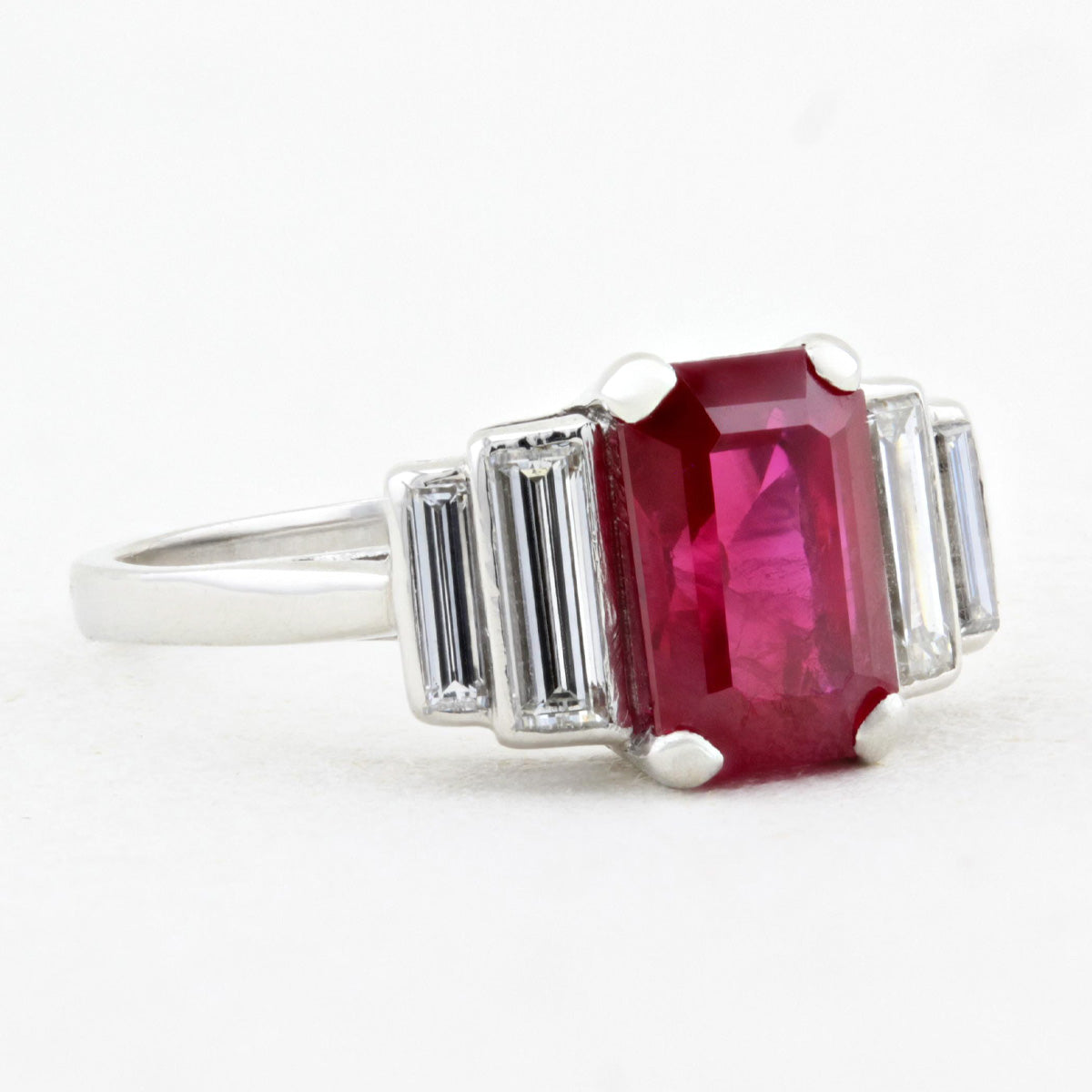 Art-Deco Burma Ruby &amp; Diamond Ring