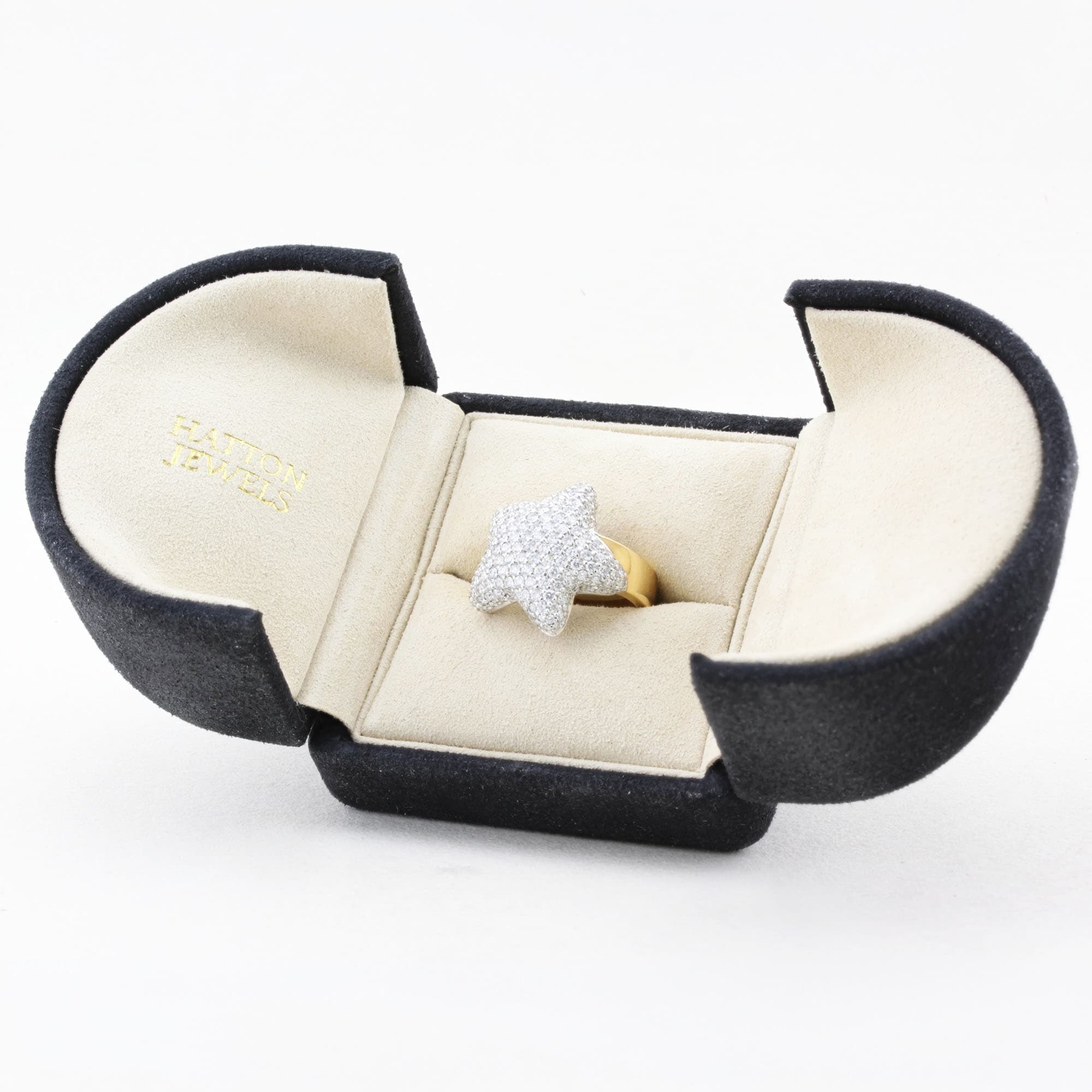 Breuning Diamond Star Ring
