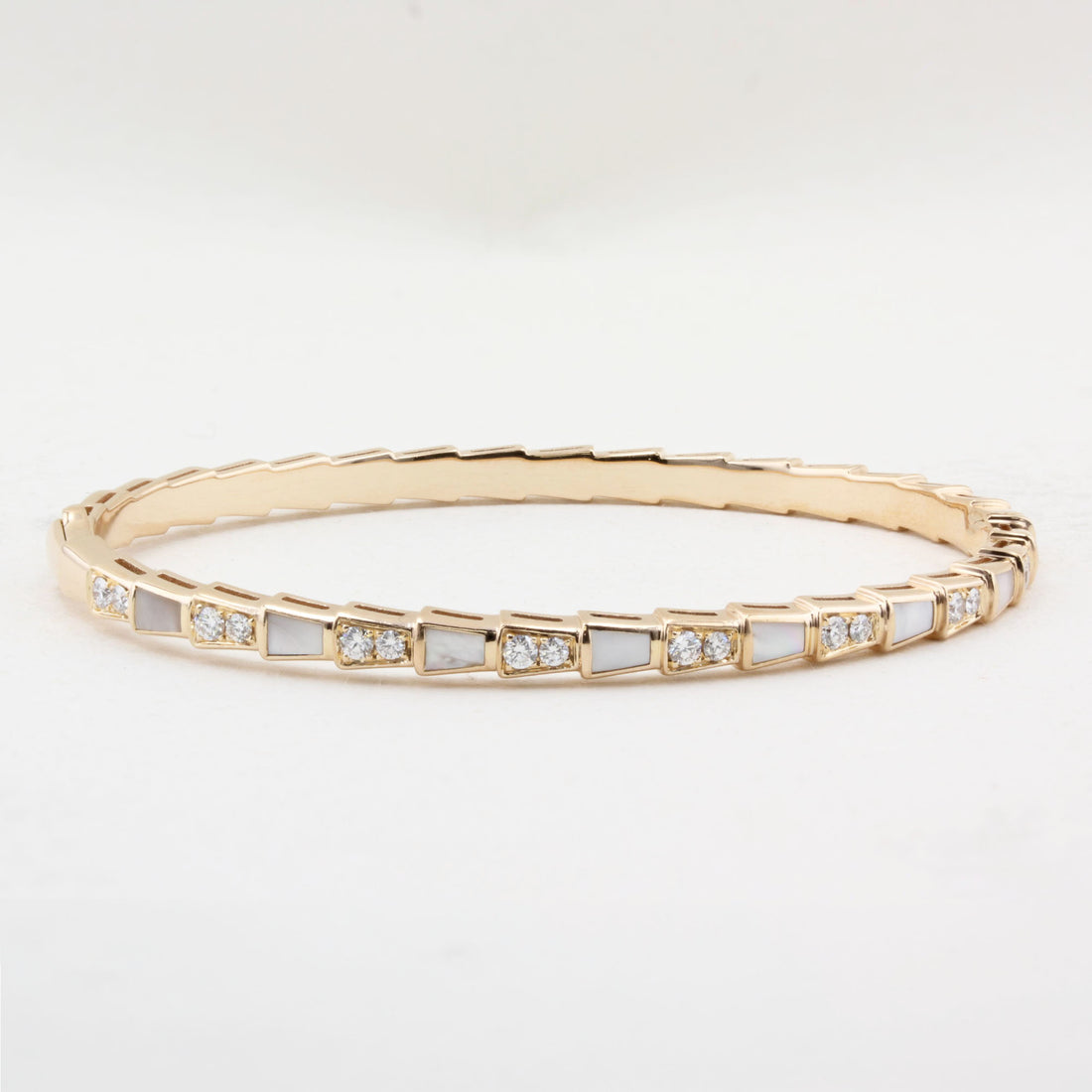 Bvlgari Serpenti Viper Diamond Mother of Pearl Gold Bracelet