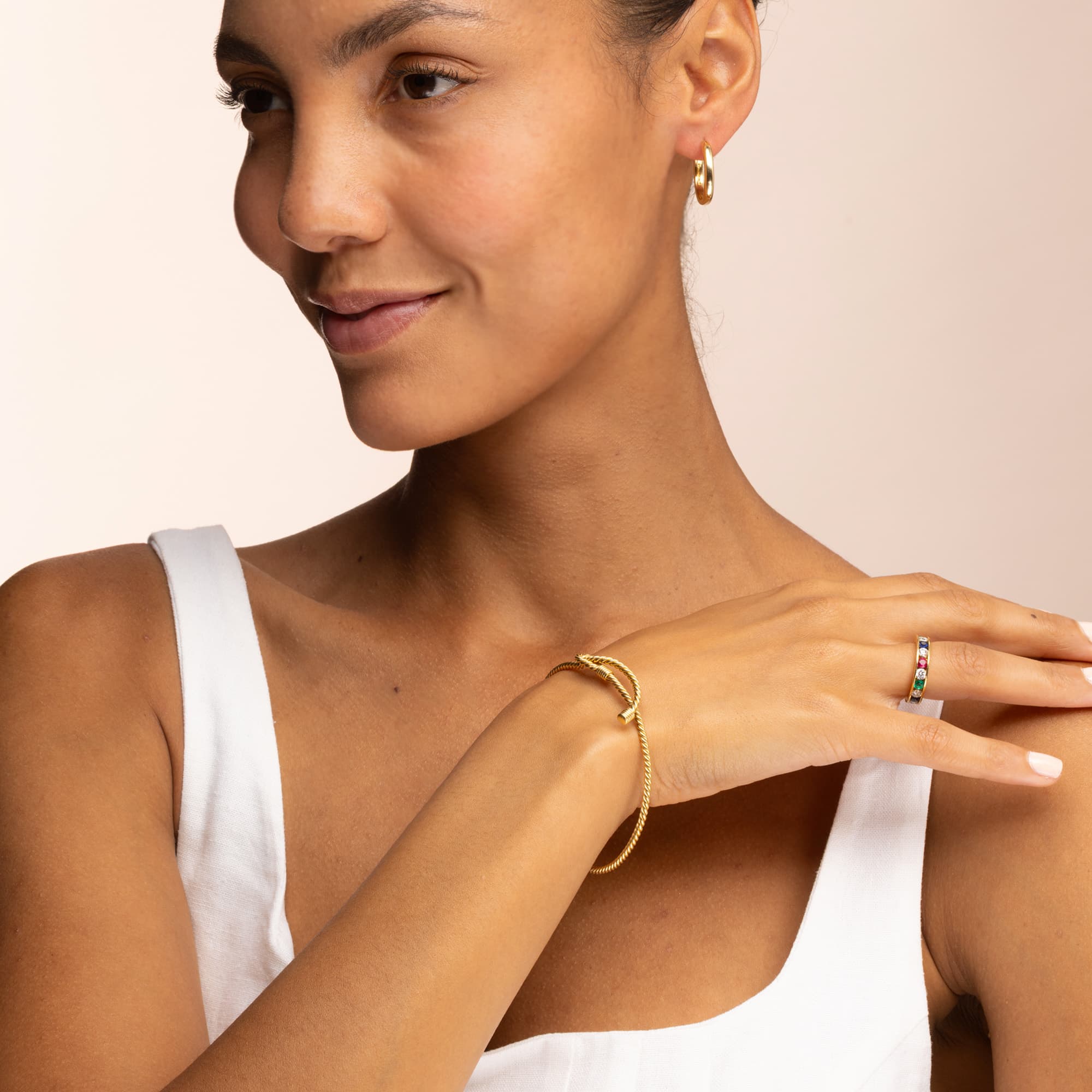 Vintage Hermès Yellow Gold Bangle