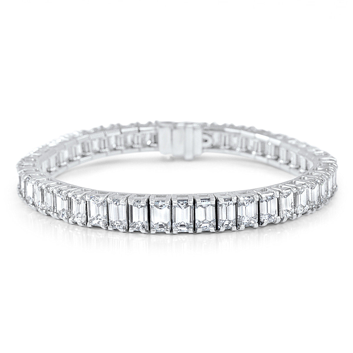 Lumine Emerald Cut Diamond Bracelet