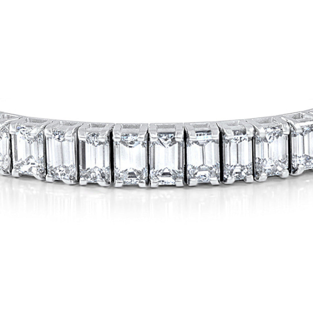 Lumine Emerald Cut Diamond Bracelet