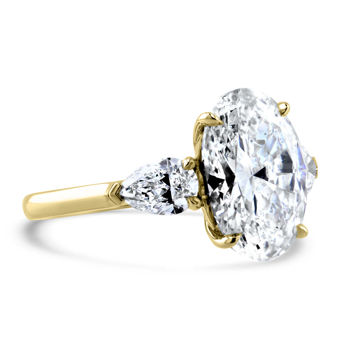 Lumine Oval Diamond and Pear Shape Engagement Ring