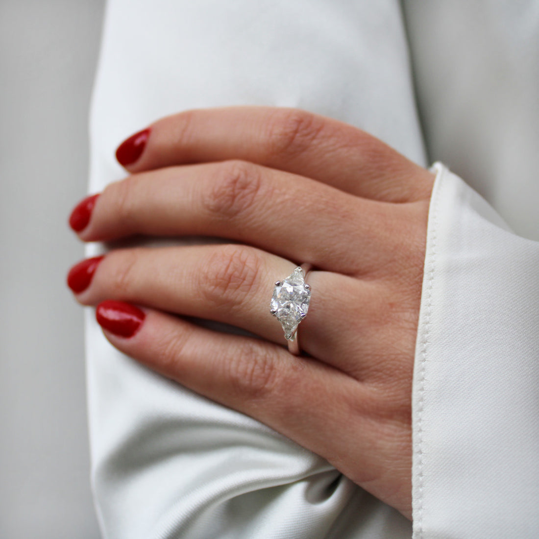 2.02ct Radiant Cut Diamond Engagement Ring