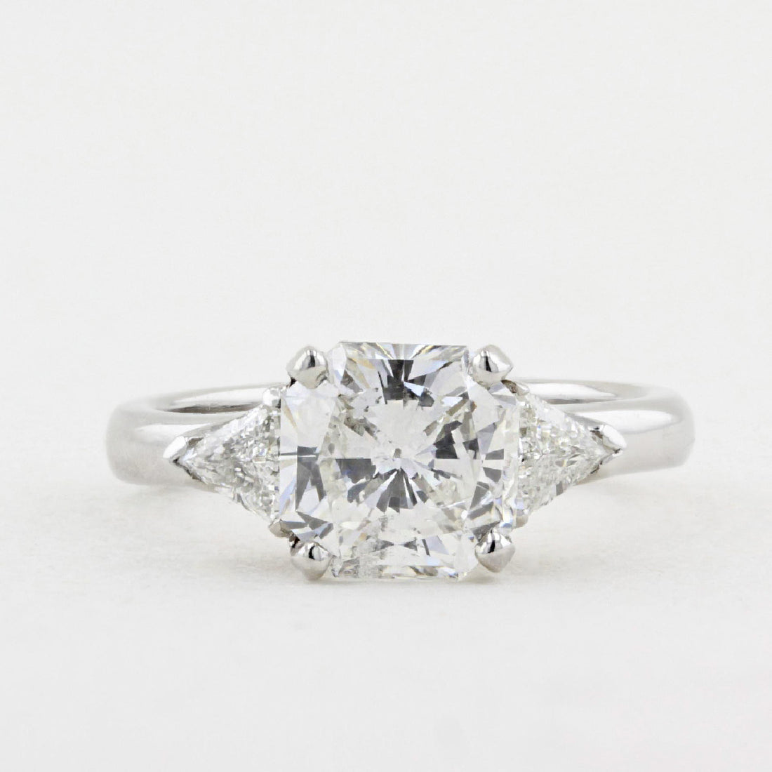 2.02ct Radiant Cut Diamond Engagement Ring