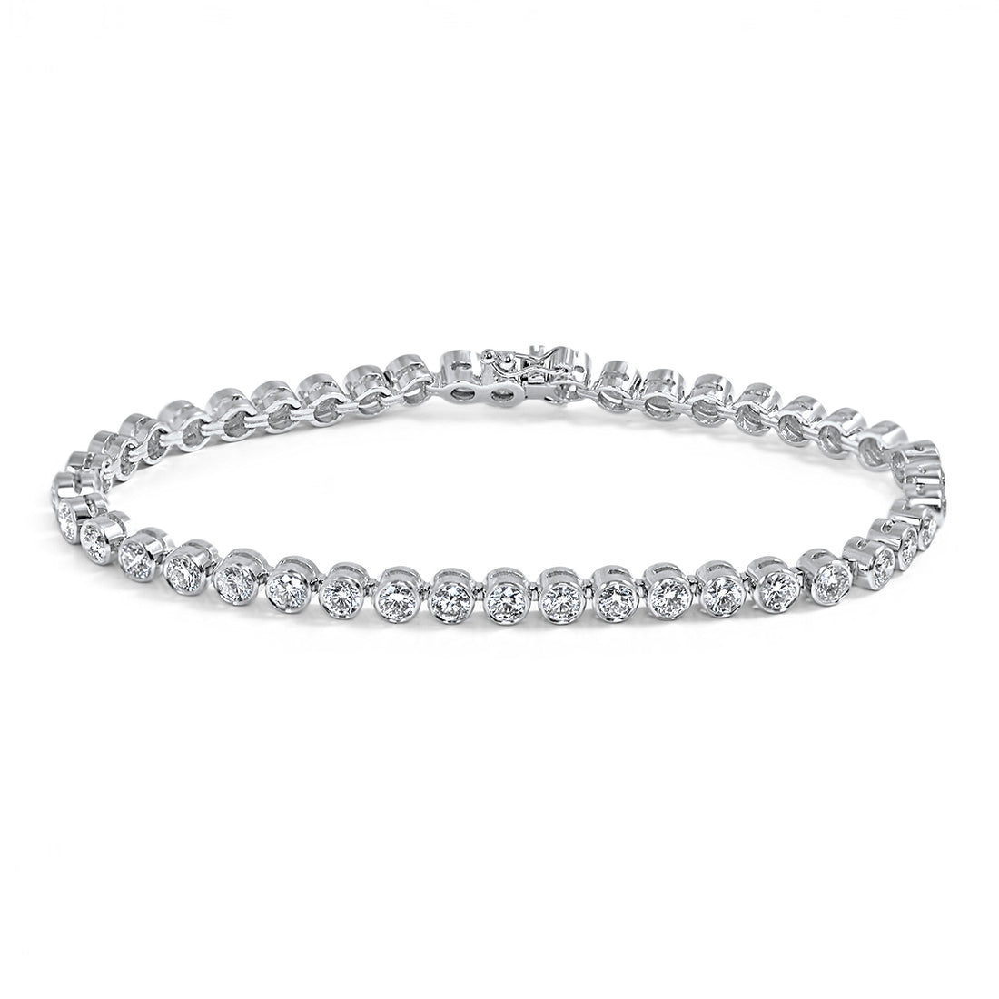 Serene Diamond Line Bracelet