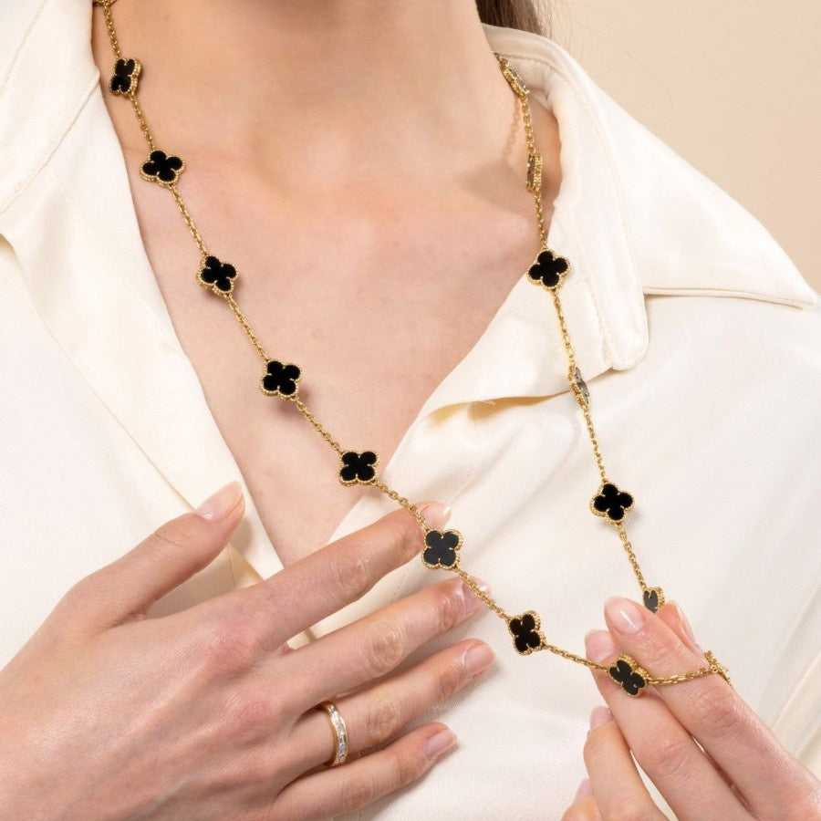 Van Cleef &amp; Arpels Onyx 20 Motif Alhambra Necklace
