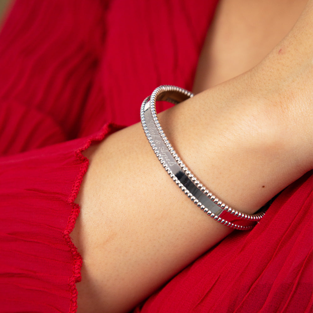 Van Cleef &amp; Arpels Perleé Signature Bracelet