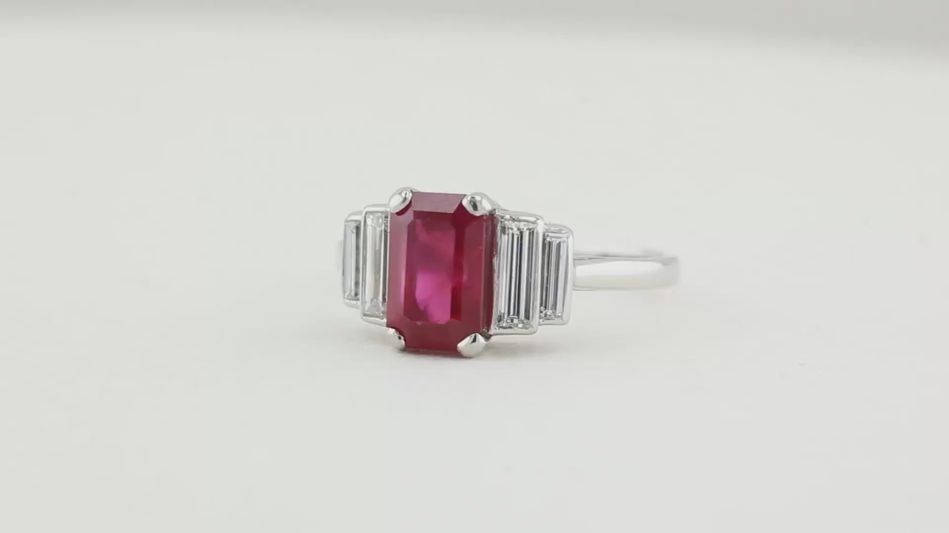 Art-Deco Burma Ruby &amp; Diamond Ring
