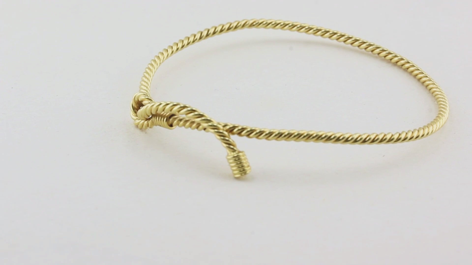 Vintage Hermès Yellow Gold Bangle
