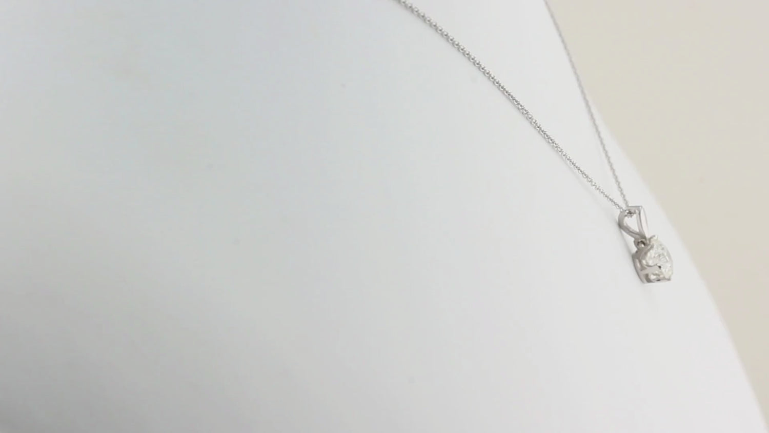 0.78ct Diamond Pendant