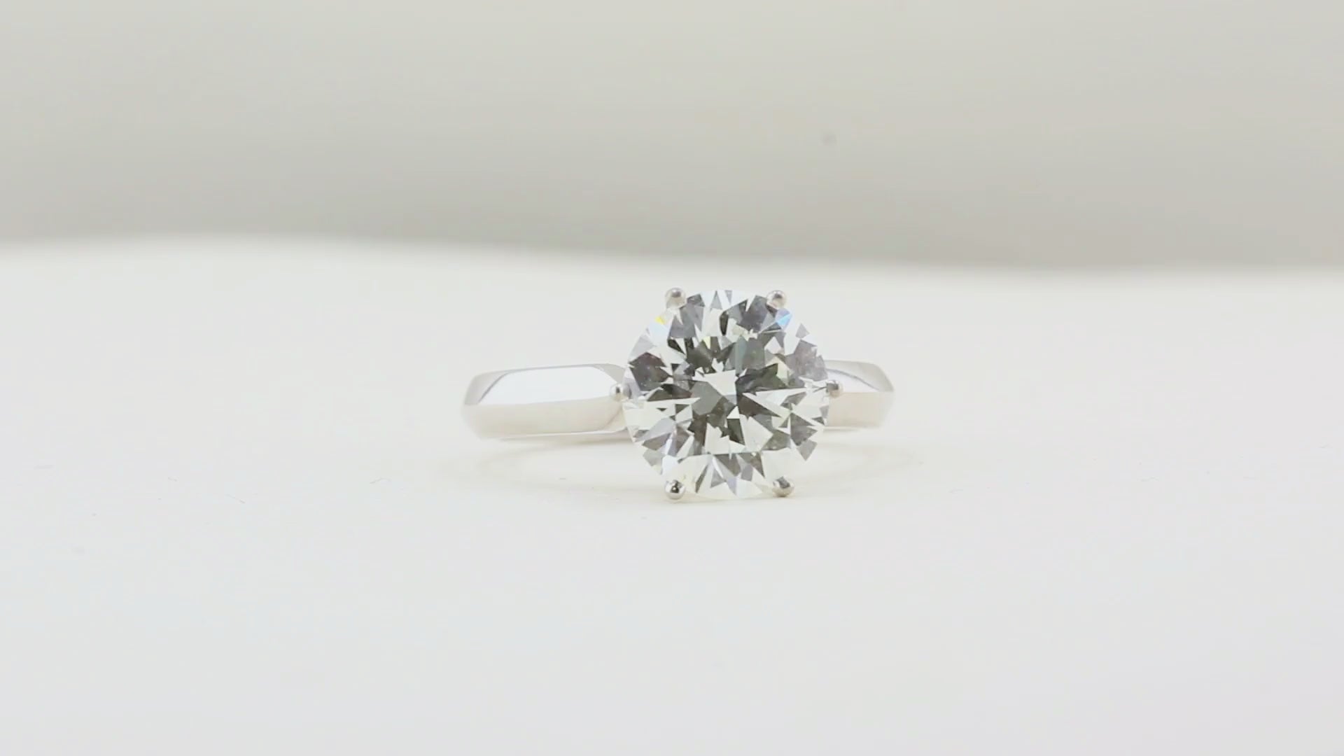 3.30ct Round Diamond Solitaire Ring