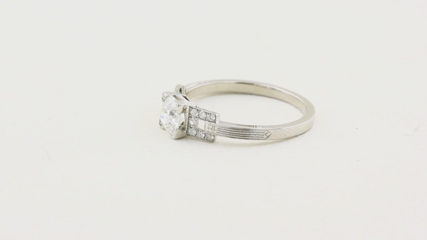 Vintage Art Deco Style Diamond Ring